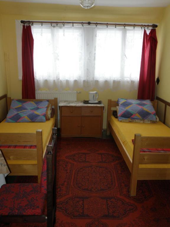 Хостел Szkolne Schronisko Mlodziezowe Zloty Widok Пєховіце Екстер'єр фото